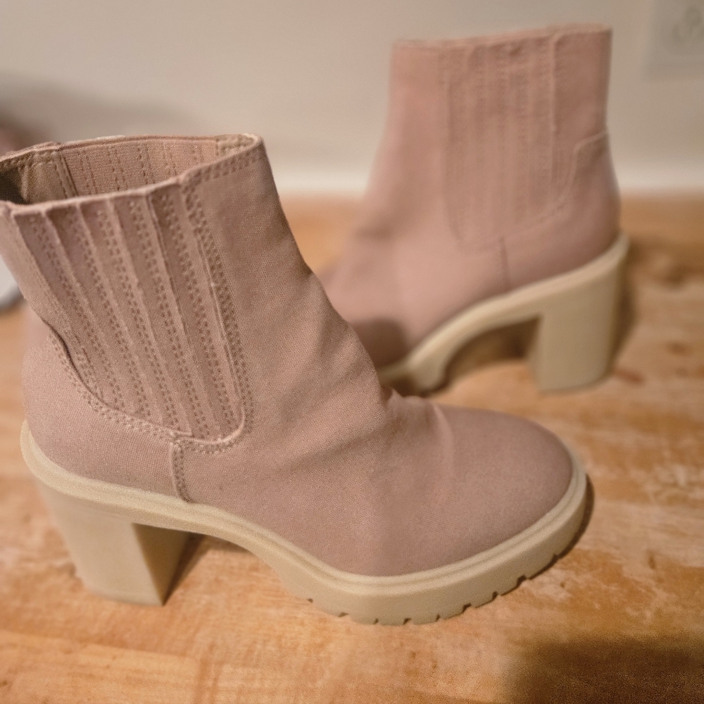 Dolce Vita Canvas Fabric Lug Sole Platform Booties Worn 1x